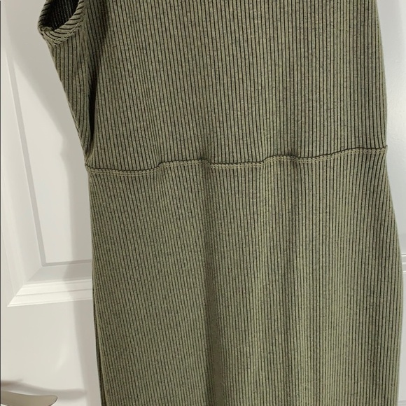 Lush green dress - size Small - Picture 5 of 6